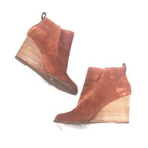 Lucky Brand Yoniana Suede Wedge Booties!